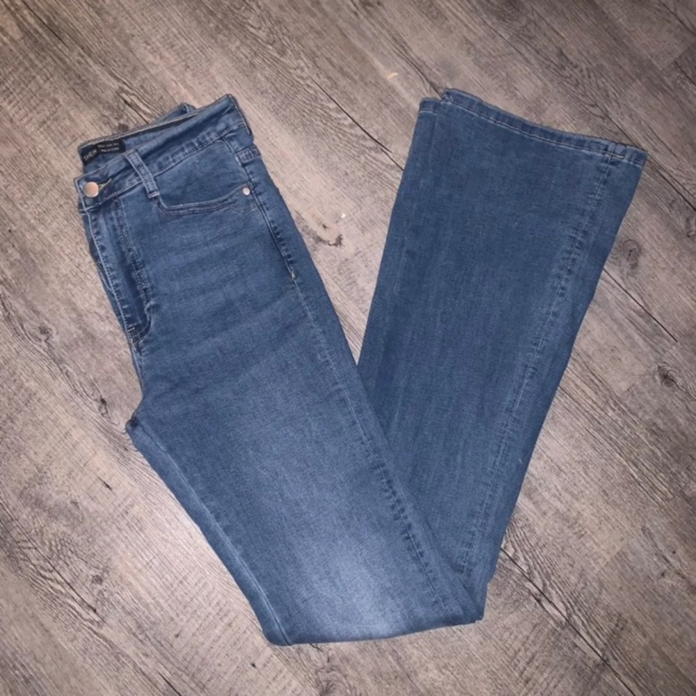 Flare leg jeans
